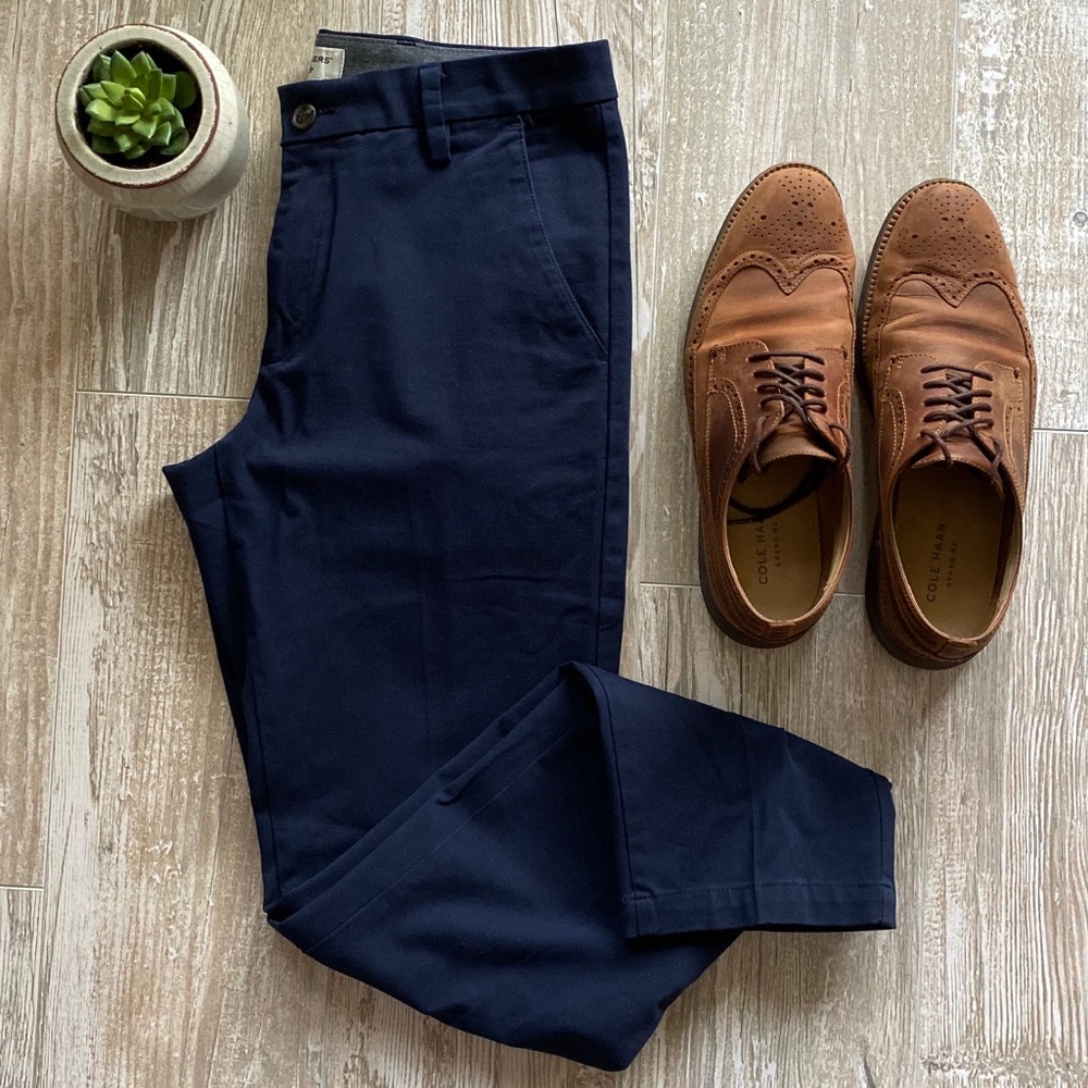 •Dockers• Slim Tapered Pant, 32/32